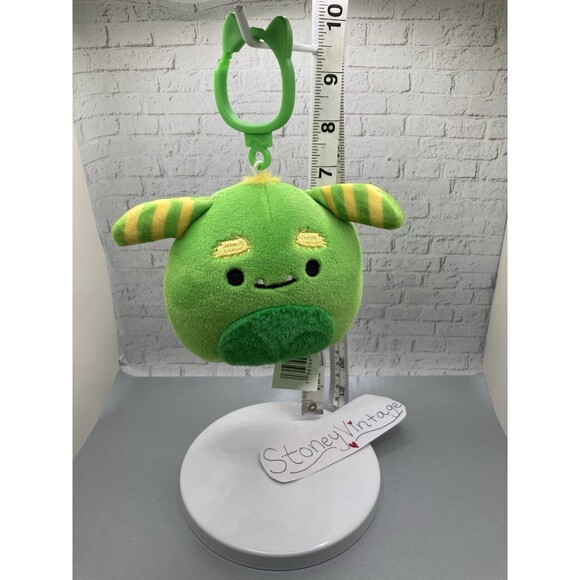 Squishmallows 3.5" Karlie Red Bat, Wade the Werewolf, Monster Callum Plush Clip - Picture 14 of 16